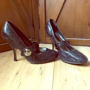 Steve Madden Black Pumps